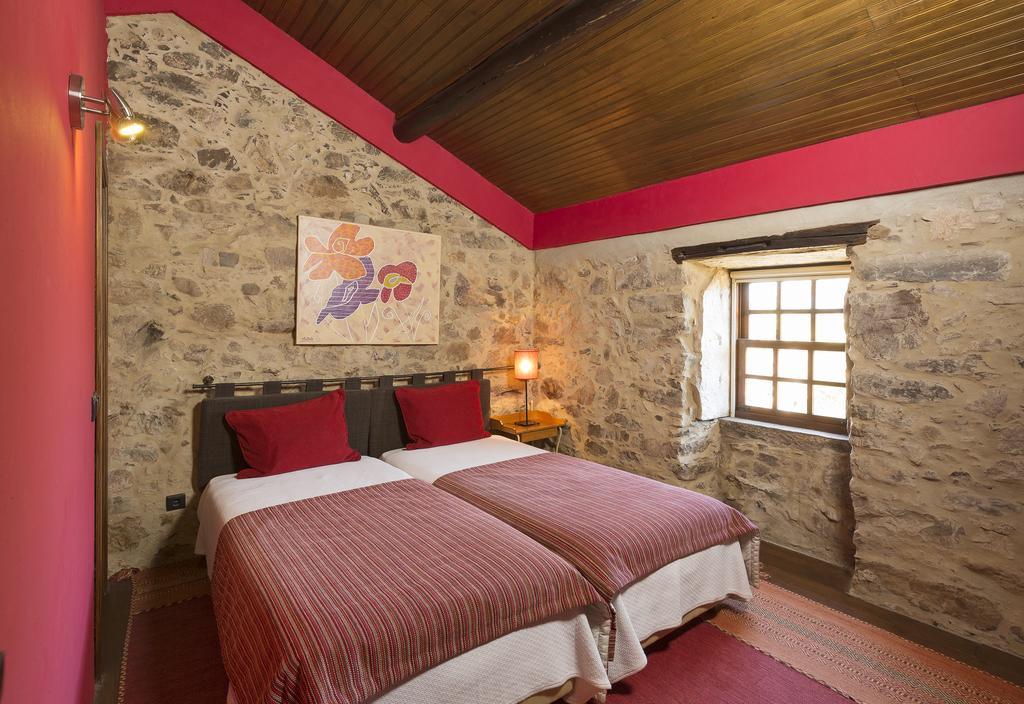 Casa Do Ze Sapateiro Hotell Ferraria de São João Exteriör bild