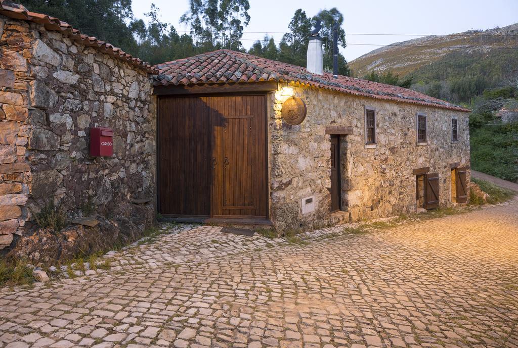 Casa Do Ze Sapateiro Hotell Ferraria de São João Exteriör bild